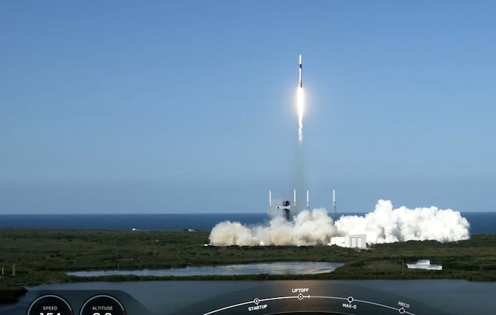 spacex-dragon-crs30-launch-ahb