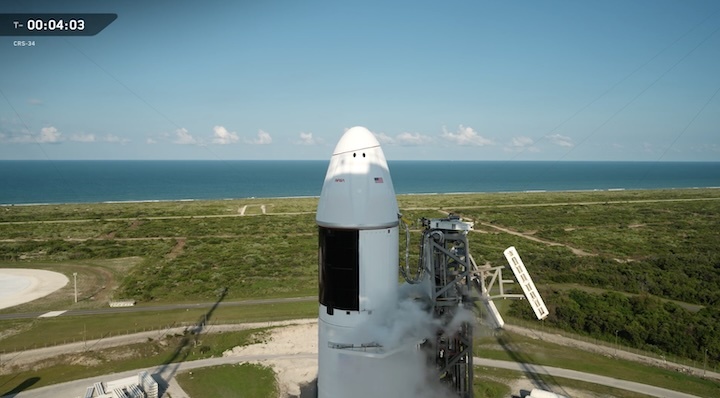spacex-dragon-crs34-launch-ac