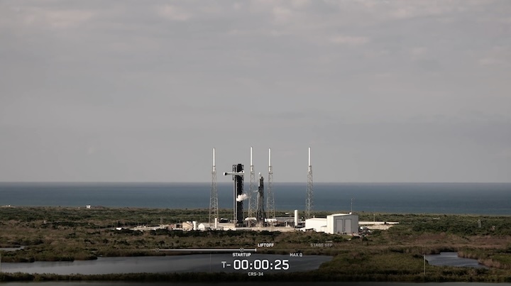spacex-dragon-crs34-launch-af