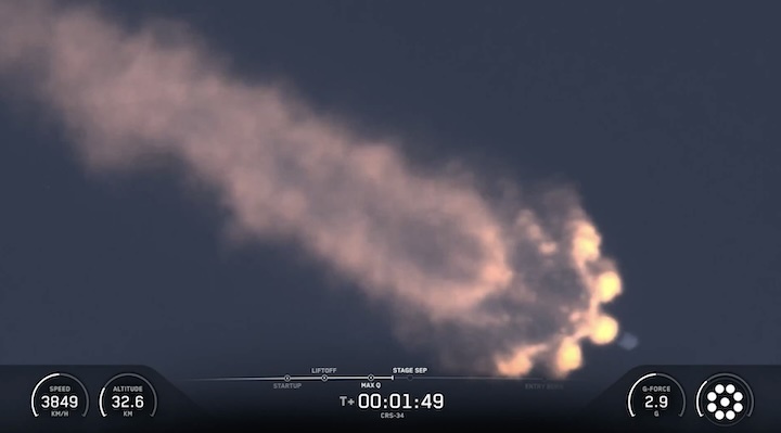 spacex-dragon-crs34-launch-aj