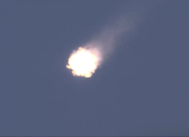 spacex-dragon-crs34-launch-am