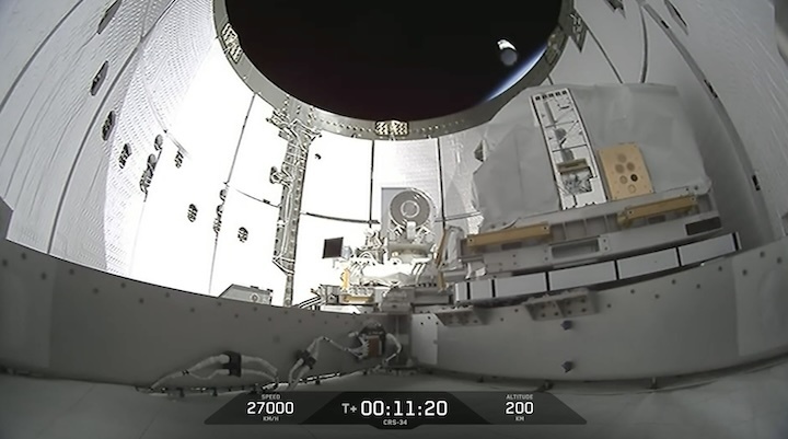 spacex-dragon-crs34-launch-as