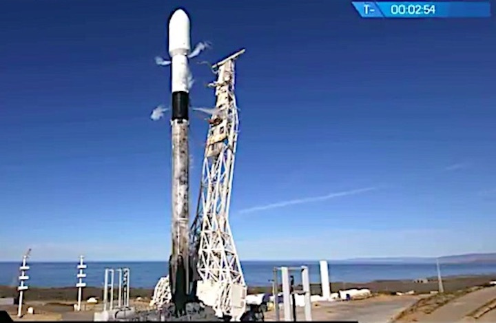 spacex-falcon9-rcm-launch