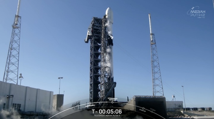 spacex-indonesien-sat-launch-ae