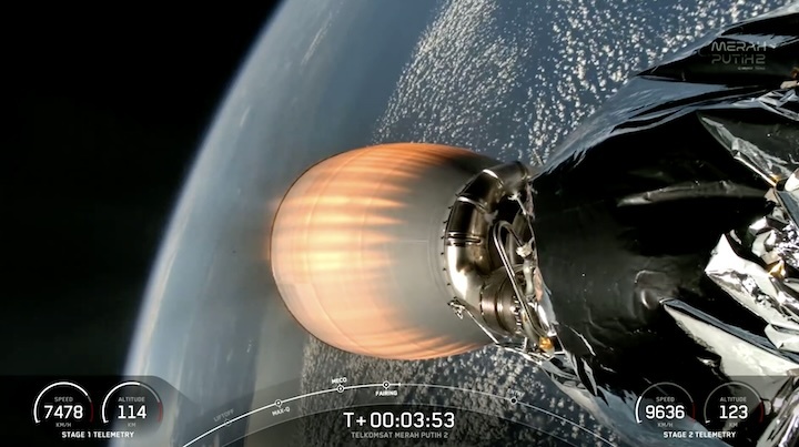 spacex-indonesien-sat-launch-ar