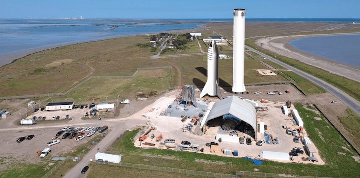 starhopper-starship-super-heavy-boca-chica-overview-austin-bernard-teslarati-1-1024x508