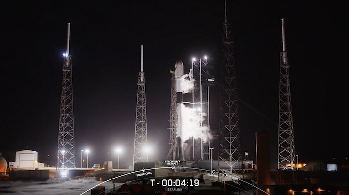starlink-216-launch-aa