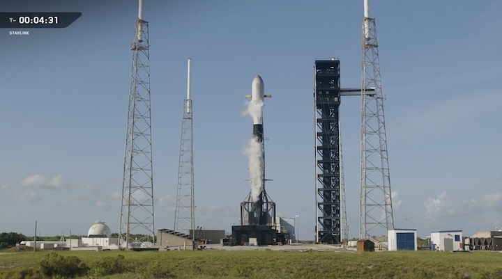starlink-233-launch-aa