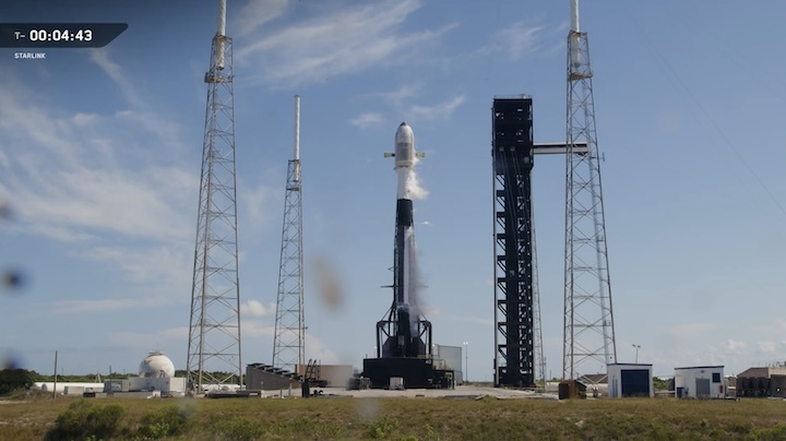starlink-236-launch-a