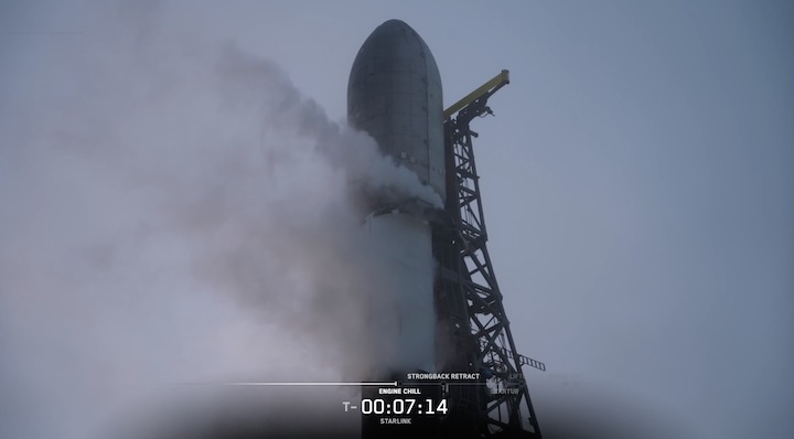 starlink-353-launch-aa