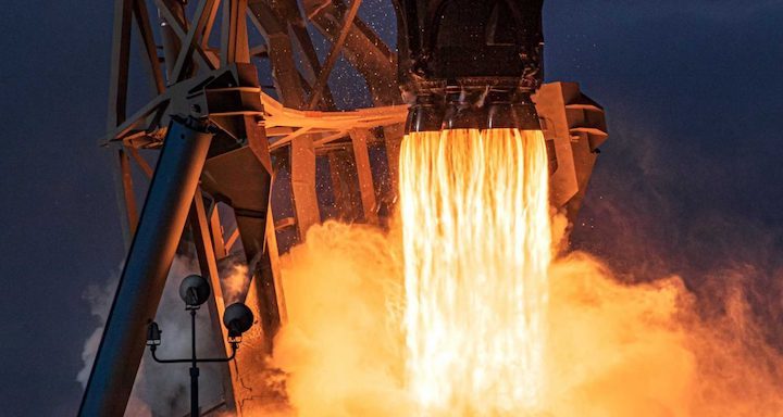 starlink-v1-l3-b1051-lc-40-012920-richard-angle-launch-7-crop-1-c-1536x674