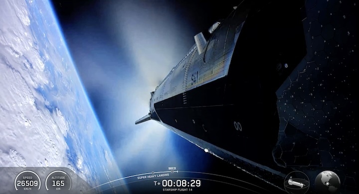 starships-14-launch-at