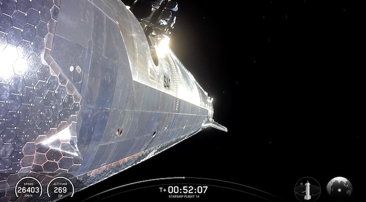 starships-14-launch-azm