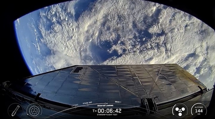 starships-9-launch-azj