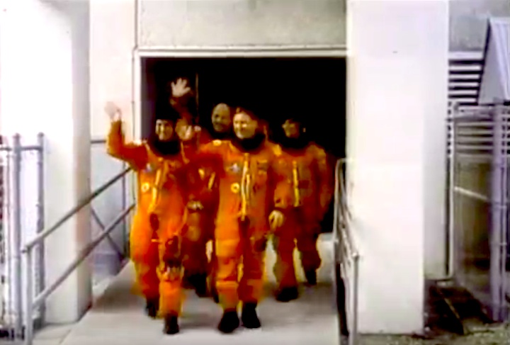 sts50-mission-aa