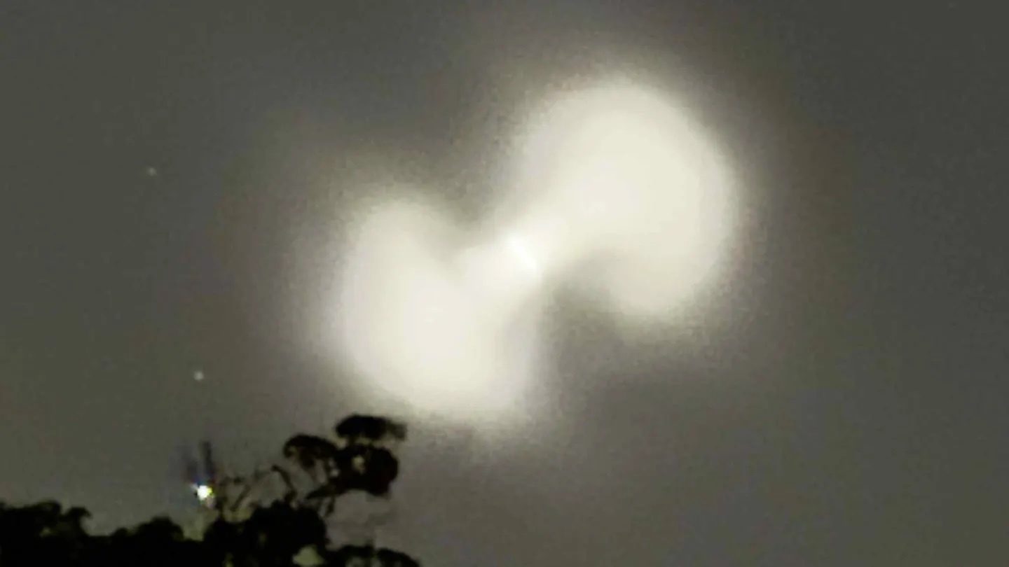 suspected-ufo-new-york-003