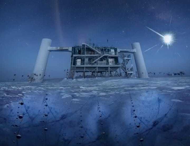 the-icecube-lab-at-the-south-pole-775x599