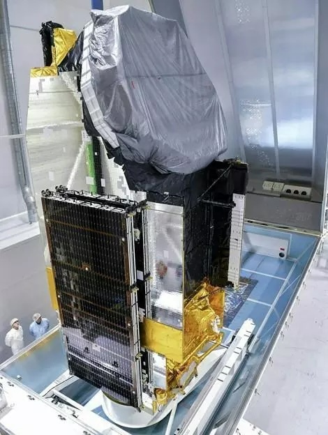 thuraya-4-satellite-being-prepared-for-shipment-copyrightairbus