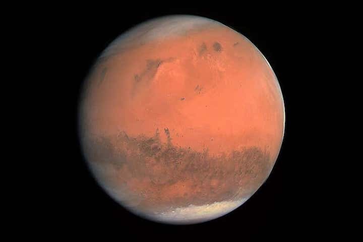 true-colour-image-of-mars-seen-by-osiris-web